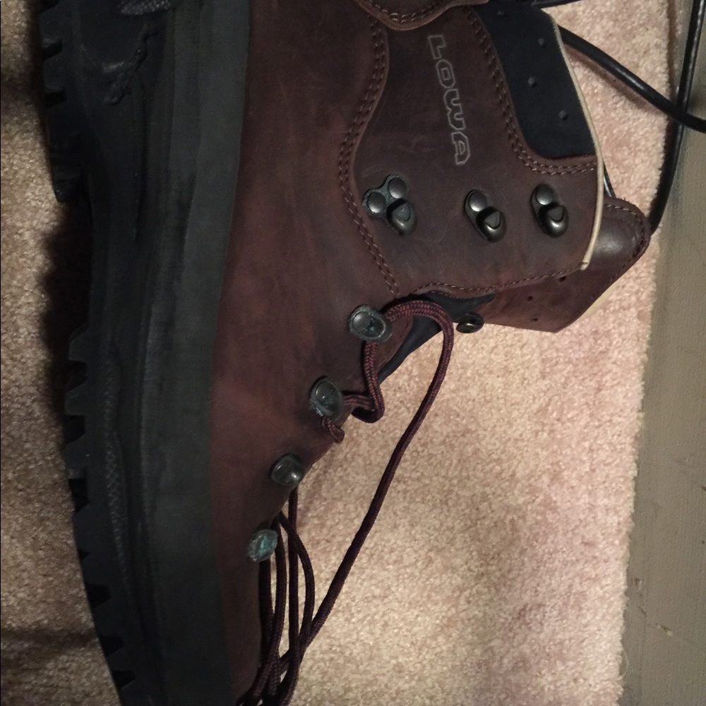 Casual/Hiking winter boots..Worn.Good quality.